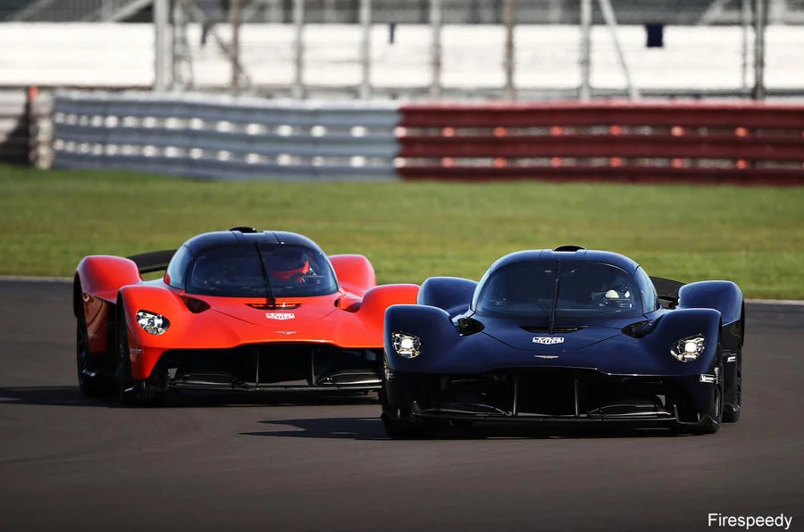 Aston Martin Valkyrie | Speed, Price, Performance, Specifications 