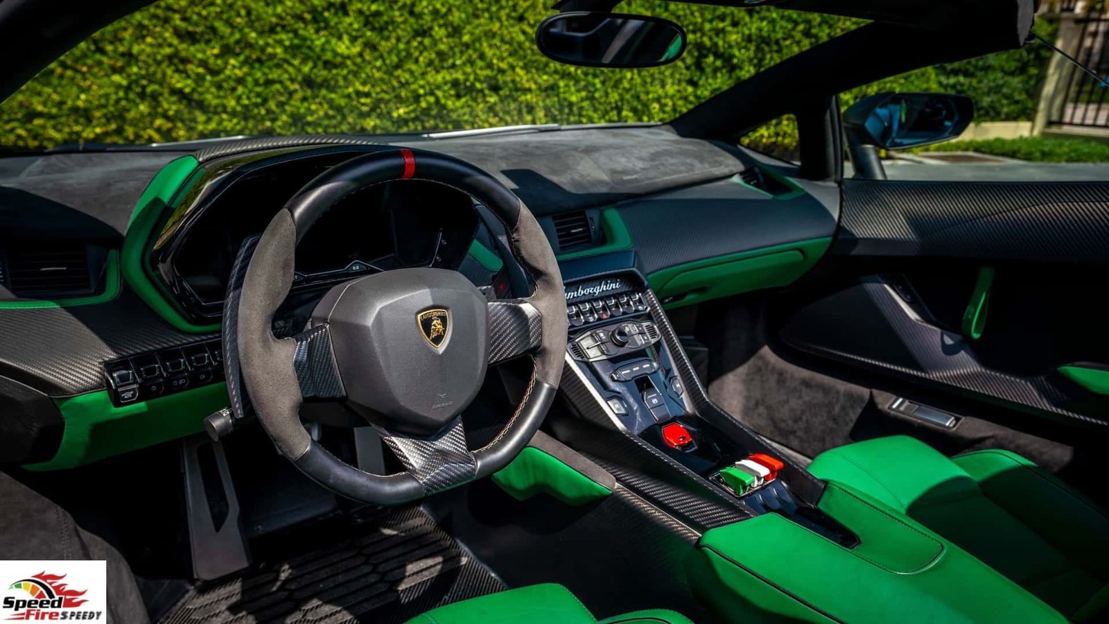 Lamborghini Veneno Roadster carbon fiber interior